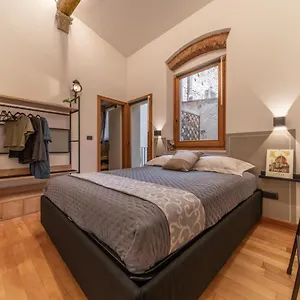 Pitti Design Apartment