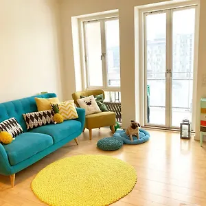 Homestay Cute Pug Guest, Copenhagen